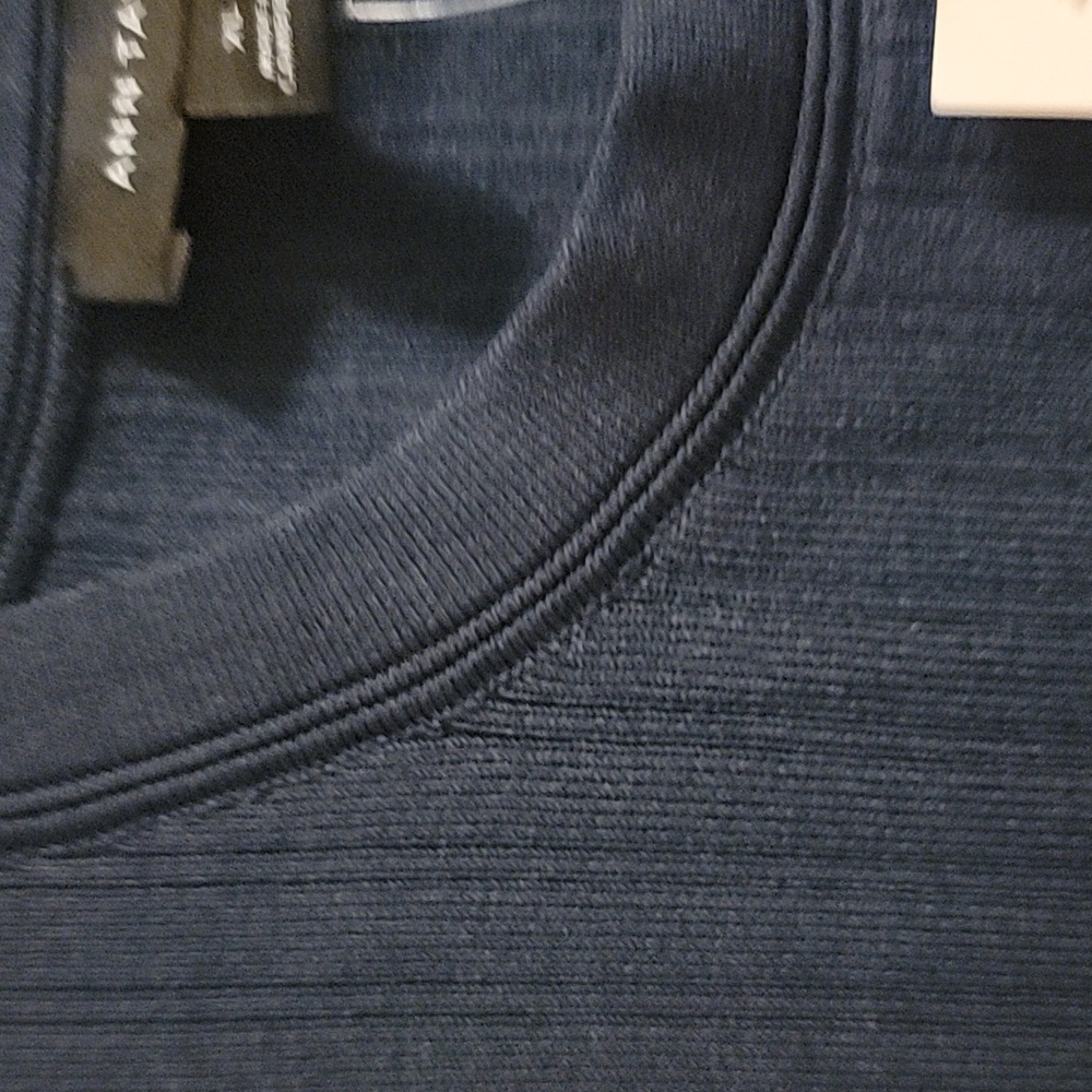 Ann Taylor Shell - Picture 2 of 3
